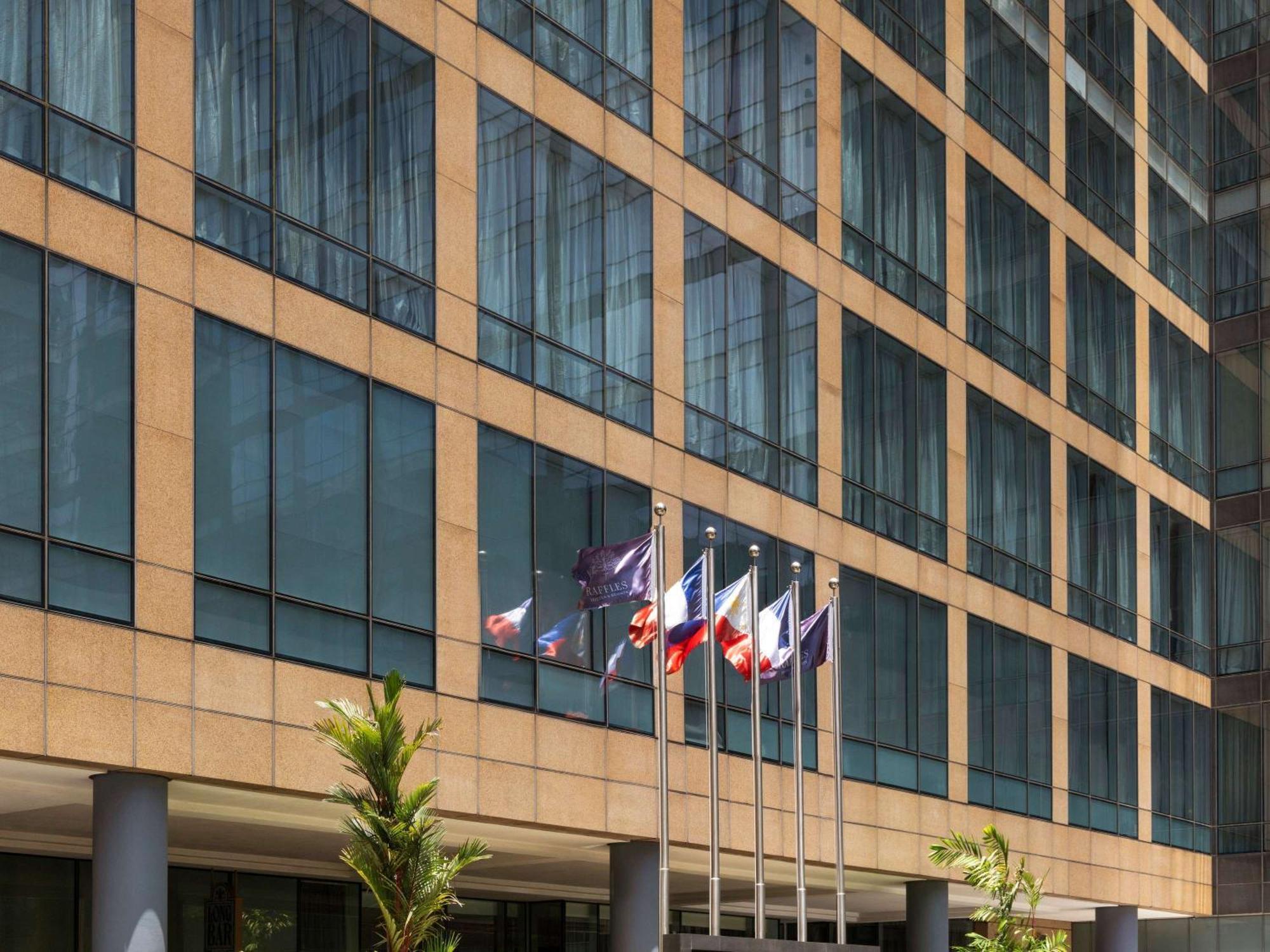 Готель Raffles Makati Makati City Екстер'єр фото