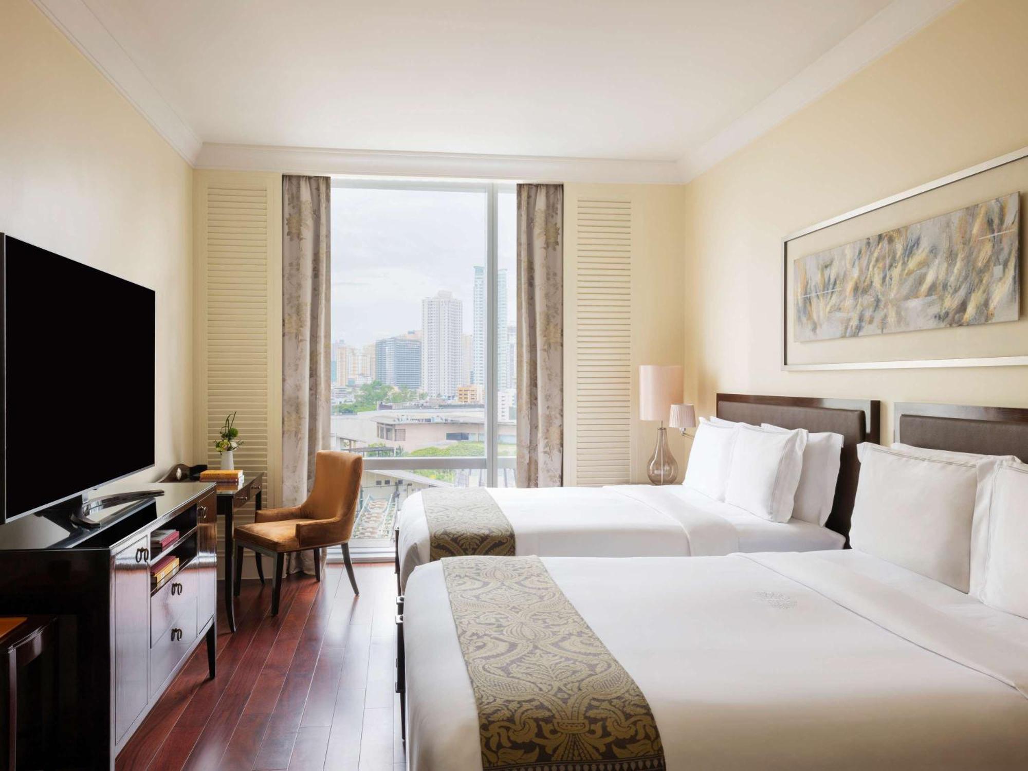 Готель Raffles Makati Makati City Екстер'єр фото